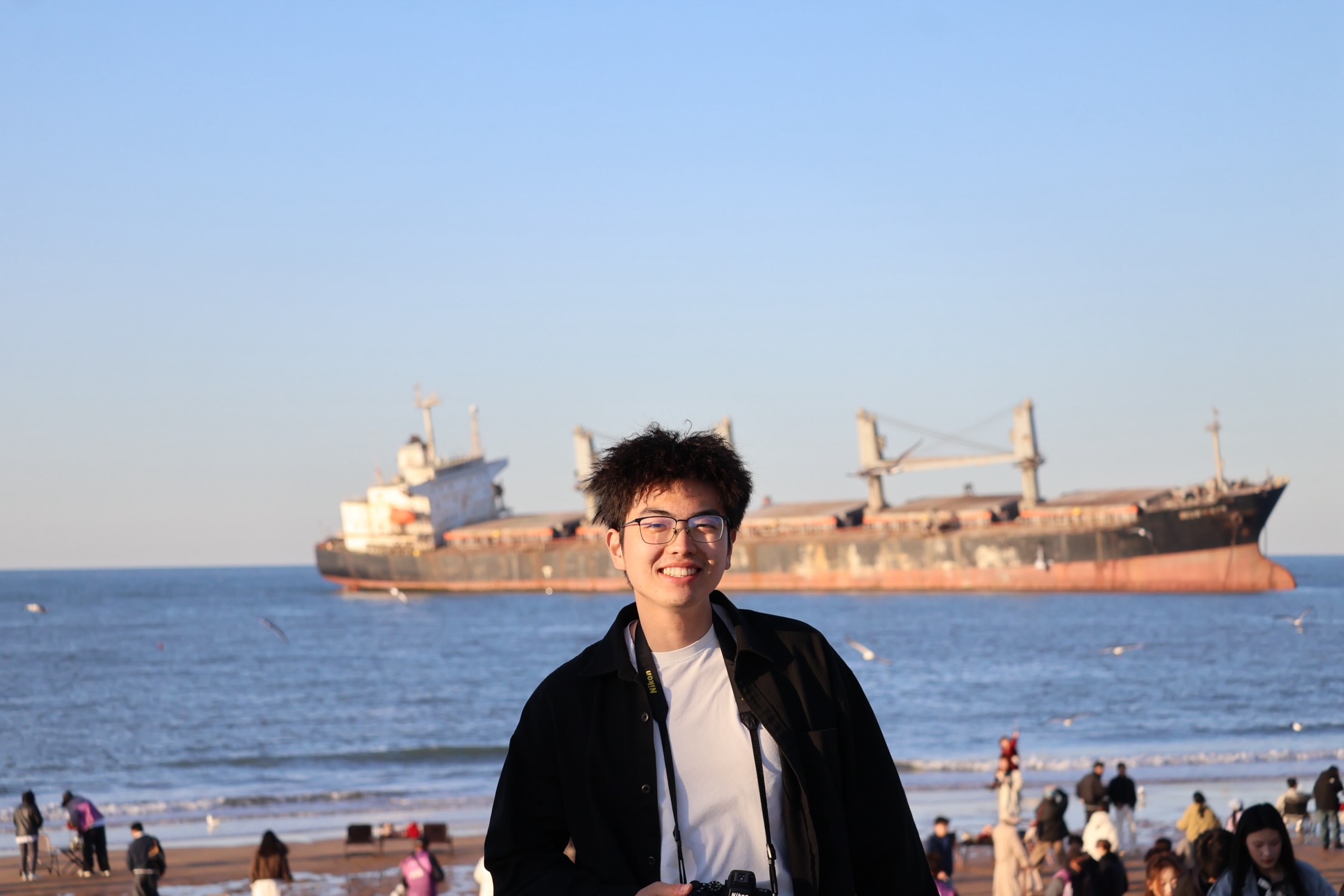 Shihao Yin (殷世豪)